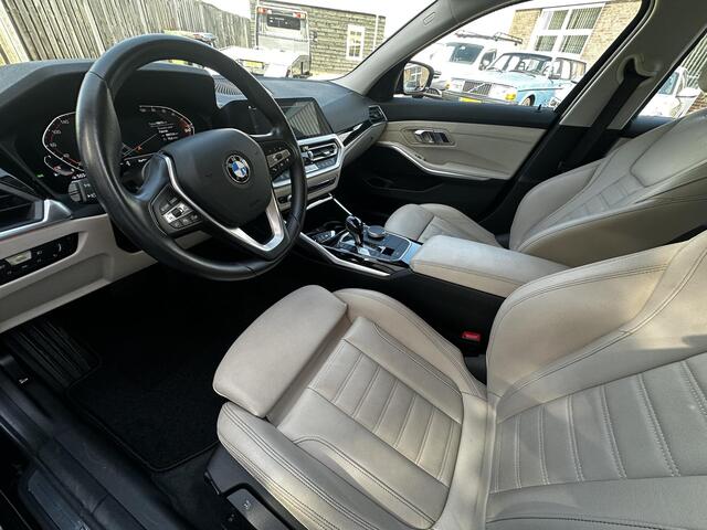 BMW 3-SERIE Touring 320i Sportline Org NL