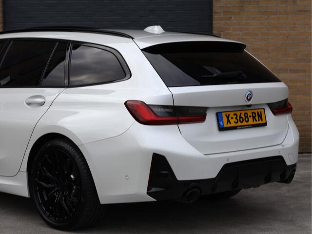 BMW 3-SERIE Touring 330e xDrive | Pano | Hud | 360 cam | Elek haak |