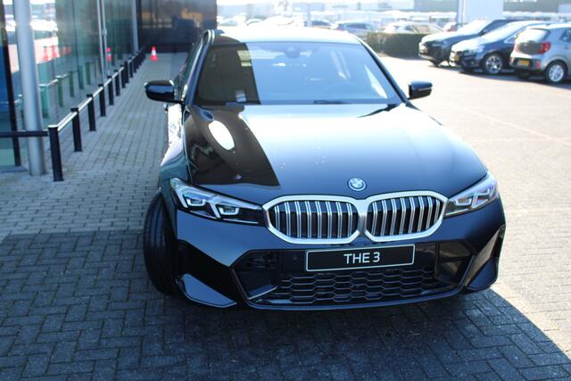 BMW 3-SERIE 330e M Sport Automaat / Schuif-kanteldak / Trekhaak / Sportstoelen / Achteruitrijcamera / Comfort Access / Parking Assistant / Stoelverwarming