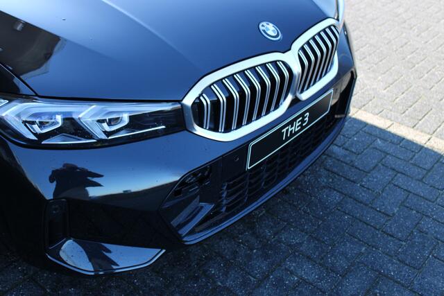 BMW 3-SERIE 330e M Sport Automaat / Schuif-kanteldak / Trekhaak / Sportstoelen / Achteruitrijcamera / Comfort Access / Parking Assistant / Stoelverwarming