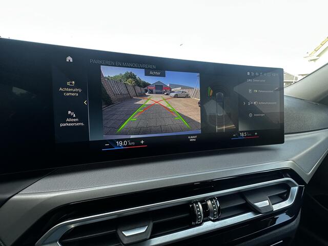 BMW 3-SERIE Touring 320e Sport|Leder|ShadowLine|Camera