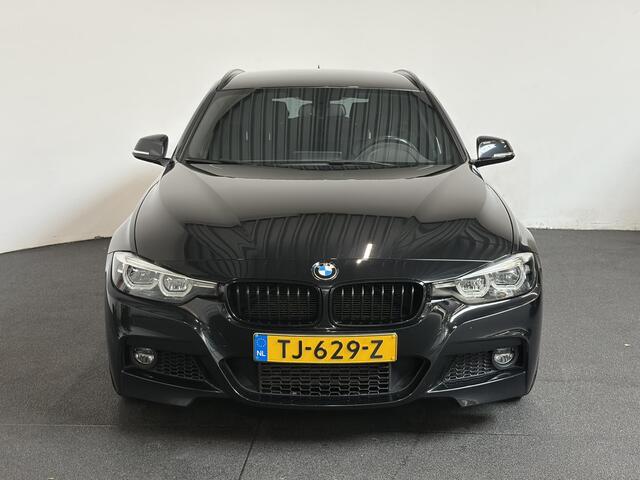 BMW 3-SERIE Touring 318i M Sport Edition Navigatie Climate control Lederen bekleding