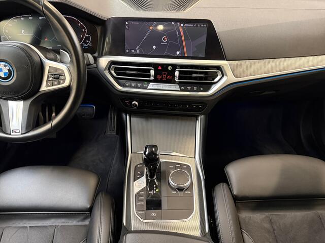 BMW 3-SERIE 330e High Executive I M-Sport I Schuifdak I Alcantara I Individual kleur