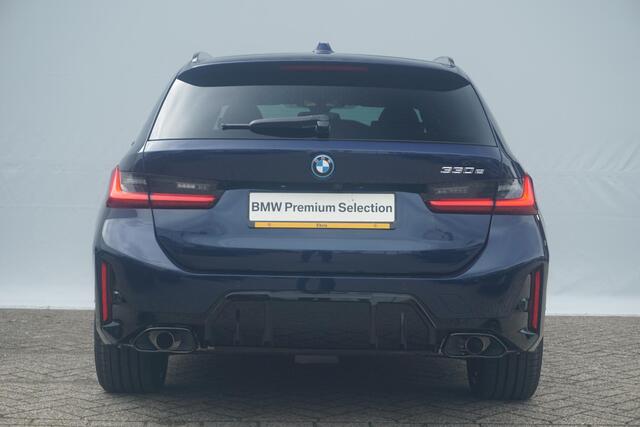 BMW 3-SERIE Touring 330e | M Sportpakket Pro | Comfort Pack | M Performance velgen | Comfort Access