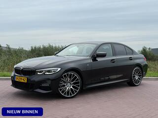 BMW 3-SERIE 320i High Executive / M Sport / Leder /