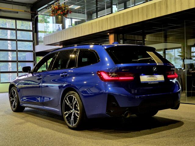 BMW 3-SERIE Touring 330e xDrive M-Sport | Panorama | HUD | Full optie