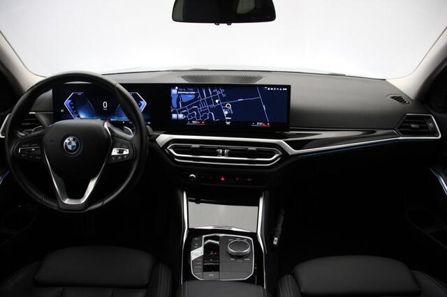 BMW 3-SERIE Touring 320e - Digitaal Cockpit, Carplay, Leer, Memory, Stoelverw.
