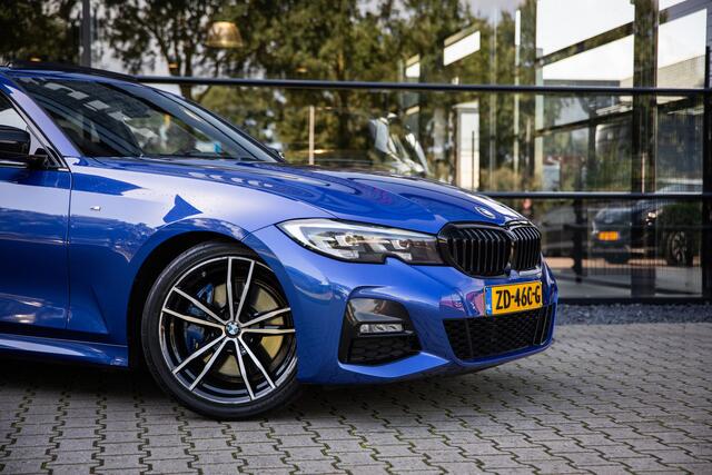BMW 3-SERIE 320i Executive M-Sport Plus , Schuif/Kanteldak, HUD, Sfeerverlichting