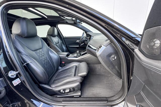 BMW 3-SERIE Touring M340i xDrive High Executive Individual / Adaptief M onderstel / Harman Kardon / Glazen Panoramadak / Elektrisch verstelbare stoelen / Laserlicht / Interieurvoorverwarming / Trekhaak Zwenkbaar / 19"Inch / Citrinschwarz ii Individual – foto 6