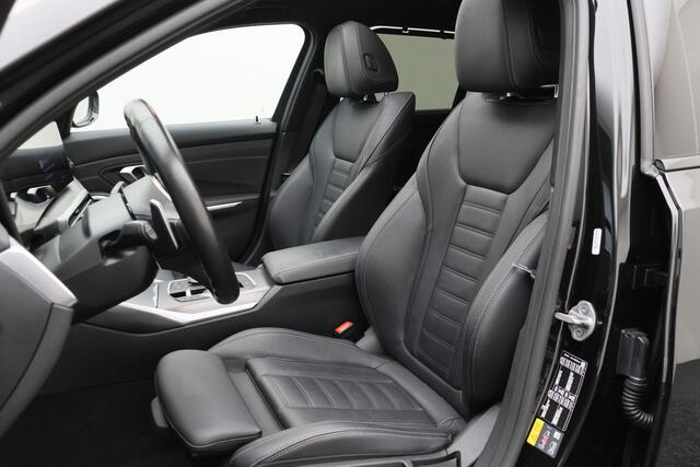 BMW 3-SERIE Touring 320e Leer, Panoramadak, ACC, Camera, Verwarmd Stuurwiel, LED, Apple Carplay, 19'' – foto 9