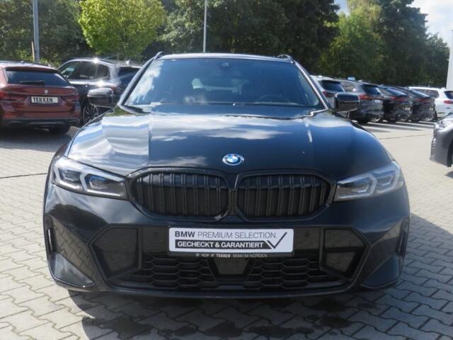 BMW 3-SERIE Touring 330e M-SPORT (LCI) ** LED, PANO, TREKH, H&K SOUND, HuD, 19-inch LMV ** UNFALLFREI - Vol. BMW Onderh. ** * INFORMEER OOK NAAR ONZE AANTREKKELIJKE FINANCIAL-LEASE TARIEVEN **