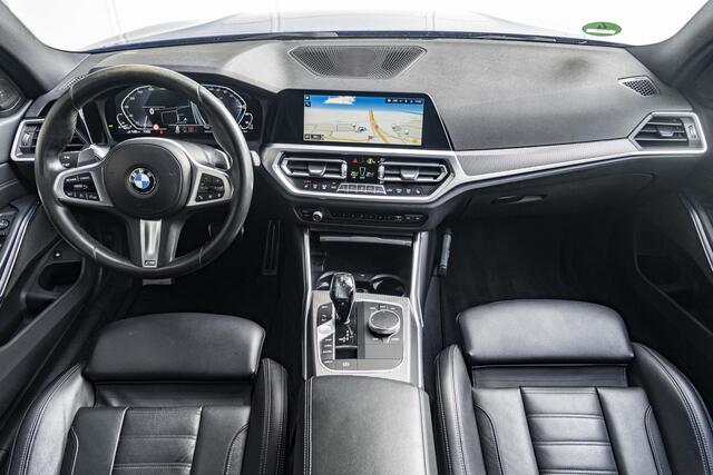 BMW 3-SERIE Sedan 330e SoH 89% | High Executive | M Sport | Stoelverwarming | Harman Kardon | LED | Cruise Control | 19'' |
