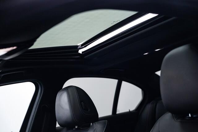 BMW 3-SERIE 320e M Sport|Open dak|Harman Kardon|Leder|NAP