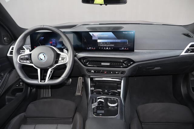 BMW 3-SERIE Touring 330e | 25MY | LCI FACELIFT | BTW-AUTO | ELEK. HAAK | HEAD UP | HARMAN & KARDON | SFEERVERLICHTING | 360 CAMERA | MEMORY SEATS | PANO | – foto 3