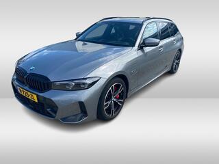 BMW 3-SERIE Touring 330e / SoH 88,5% / Trekhaak / Pa