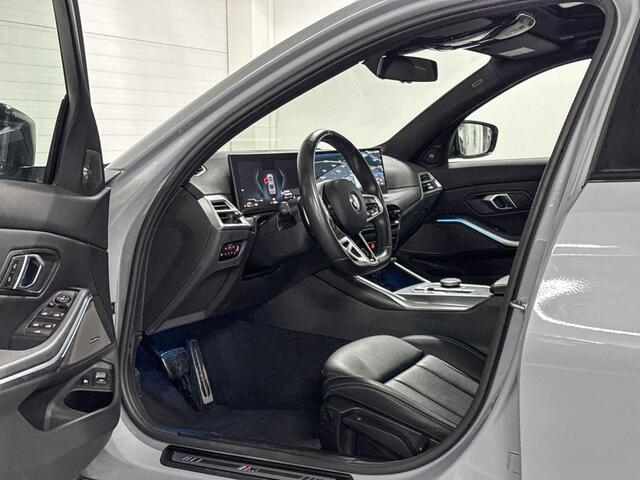 BMW 3-SERIE Sedan 330e | M-Sport Pro | Schuif-/kantel dak | Comfort Access | Harman/Kardon | Stoelverwarming