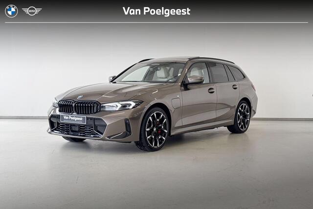 BMW 3-SERIE Touring 330e Innovation Pack M Sportpakket Pro Aut.