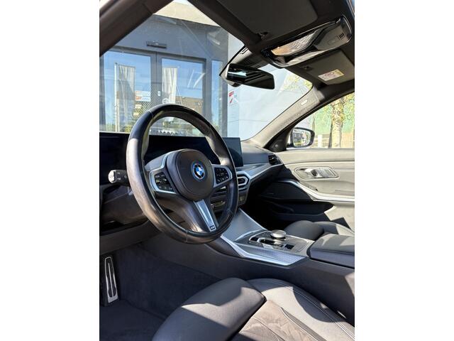 BMW 3-SERIE 330e M-Sport Pro | Pano | HUD | H&K | 19 inch |