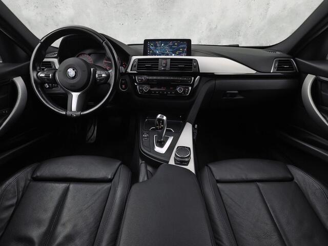 BMW 3-SERIE 318i M Sport High Executive Automaat (VIRTUAL COCKPIT, M PAKKET, GROOT NAVI, STOELVERWARMING, SPORT AUTOMAAT, SPORTSTOELEN, TREKHAAK, GETINT GLAS, PARKEERSENSOREN, NIEUWSTAAT)