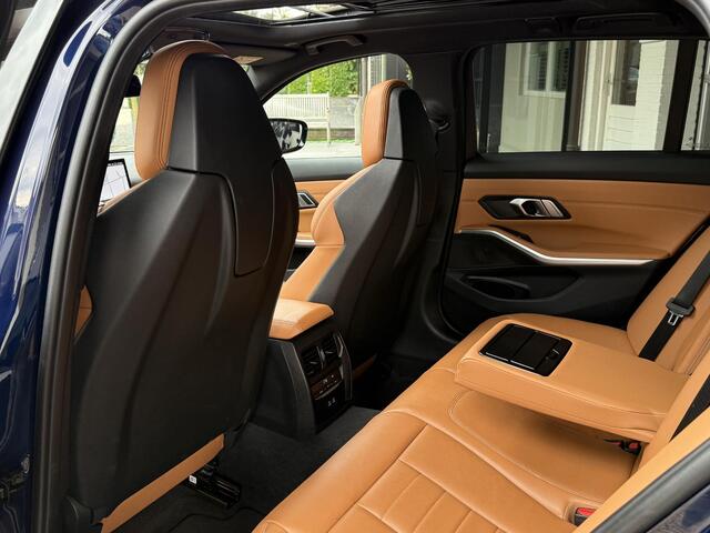 BMW 3-SERIE Touring 330e M SPORT | M STOELEN | MEMORY STOELEN | PANORMA | ADAP CRUISE | 19 INCH |