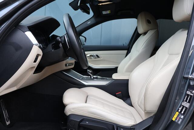 BMW 3-SERIE Touring 320e M-Sport Business Edition Plus | 96% soh! | 50 Jahre | Trekhaak | Stoelverwarming | Camera | Leer | DAB+