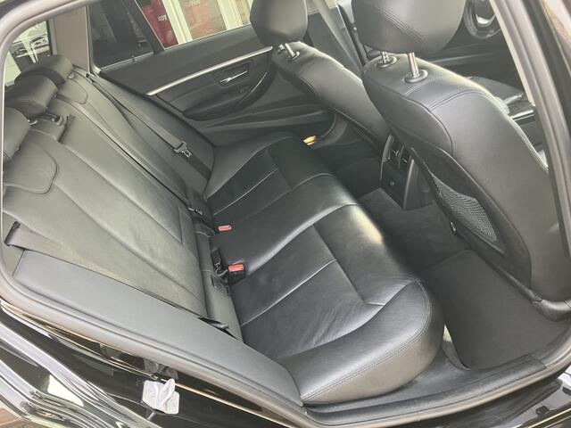 BMW 3-SERIE Touring Corporate Lease High Executive | 2017 | Automaat | 123.000 KM NAP | Luxury Line