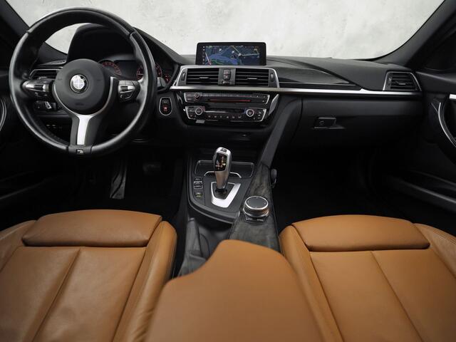 BMW 3-SERIE 320i xDrive M Sport High Executive 320Pk Automaat (PANORAMADAK, M PAKKET, DEALER ONDERHOUDEN, MEMORY SEAT, COGNAC LEDER, CAMERA, VIRTUAL COCKPIT, GETINT GLAS, TREKHAAK, ADAPTIVE CRUISE, NIEUWSTAAT)