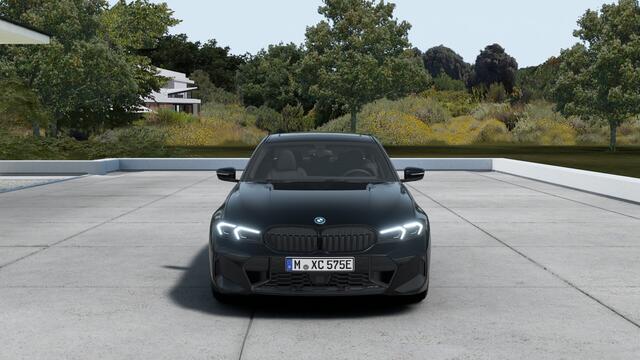 BMW 3-SERIE 330e M Sport Automaat / Schuif-kanteldak / Trekhaak / Sportstoelen / Achteruitrijcamera / Active Cruise Control / Adaptieve LED / Comfort Access