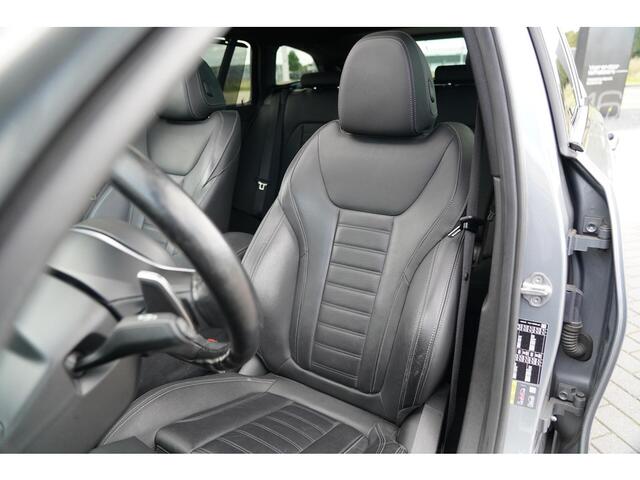 BMW 3-SERIE Touring 320e M Sport | SOH 95% | Shadow Line | Sfeerverlichting | Dealer onderhouden | Trekhaak | Panoramisch schuif/kanteldak |