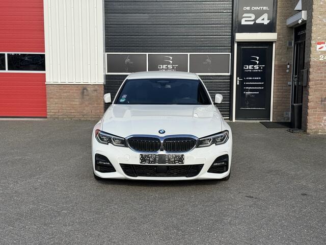 BMW 3-SERIE Limousine 320 d M Sport
