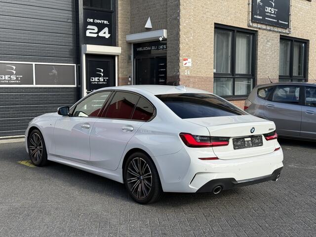 BMW 3-SERIE Limousine 320 d M Sport