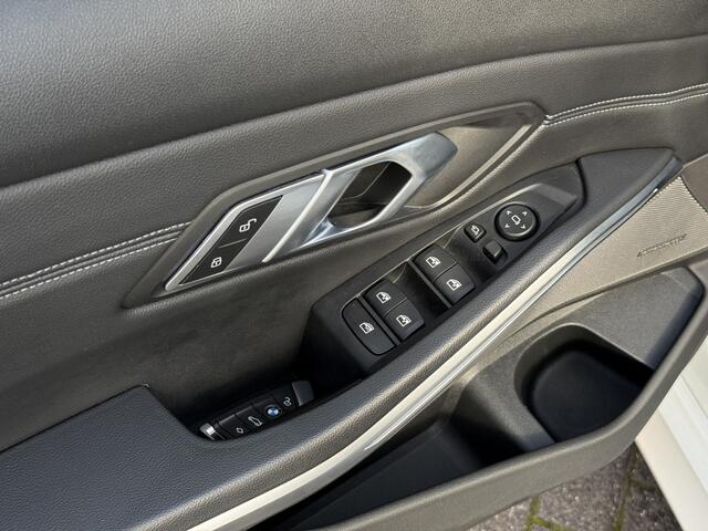 BMW 3-SERIE Limousine 320 d M Sport