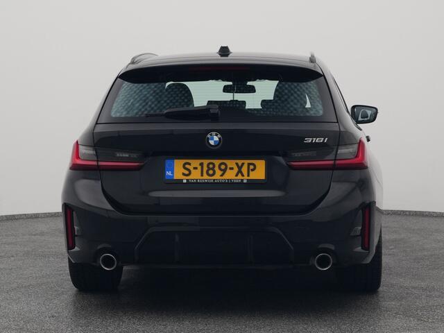 BMW 3-SERIE 318i Steptronic8 Touring M-Sport | CARPLAY | STOELVERWARMING