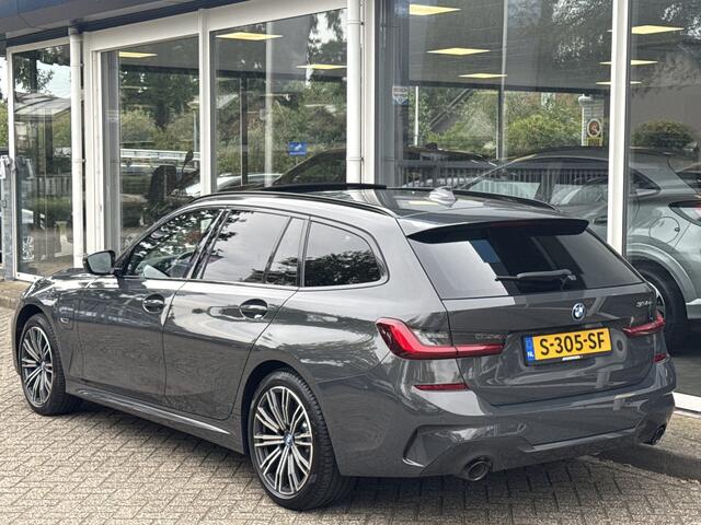 BMW 3-SERIE Touring 330e High Executive - HUD | Memory | Pano | Elektr. klep | Elektr. trekh. | Camera