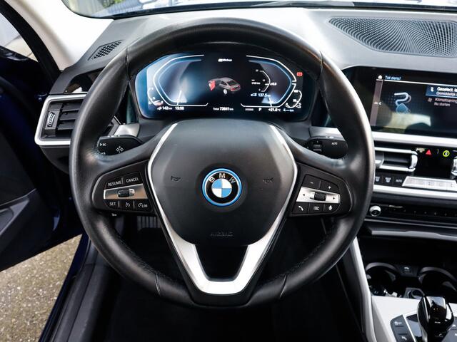 BMW 3-SERIE 320e Business Edition Plus 1e-Eig. & Keurig-Onderh. BOVAG-Garantie. NL-Auto.