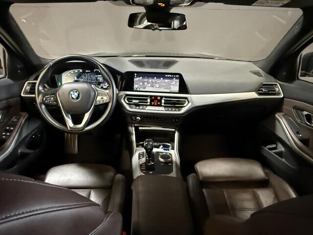 BMW 3-SERIE Touring 330e Business Edition Plus | Vol leder | Elektr. trekhaak | Harman/Kardon