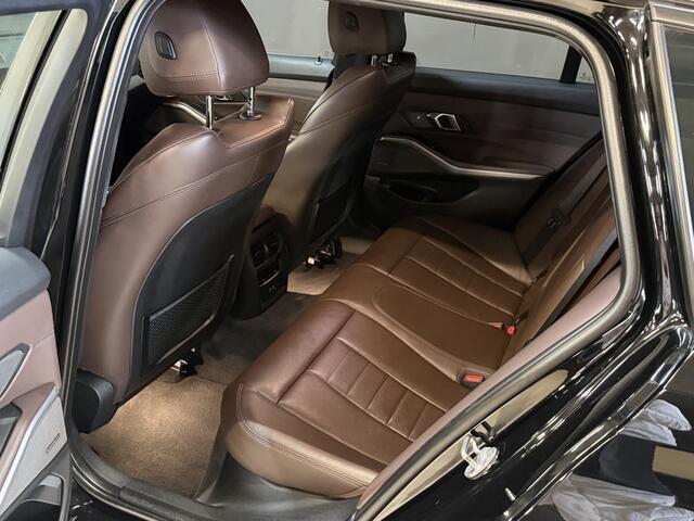 BMW 3-SERIE Touring 330e Business Edition Plus | Vol leder | Elektr. trekhaak | Harman/Kardon