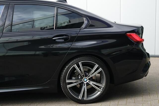 BMW 3-SERIE 320i High Executive Edition / M-sport / Adaptive cruise / Head-up / 360 Camera