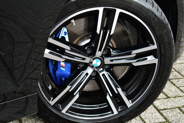 BMW 3-SERIE Touring 330e xDrive LCI-2 Pano El-zetels HUD 360-cam Trekhaak
