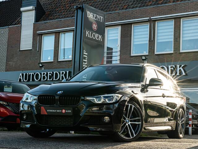 BMW 3-SERIE Touring 318i M Sport ORG NL PANO HARMAN KARDON 19 INCH HUD CAMERA BOMVOL!!