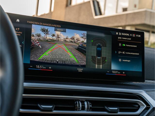 BMW 3-SERIE Touring 320e ORG NL PANO HARMAN KARDON CAMERA 19 INCH MEMORY STOEL TREKHAAK