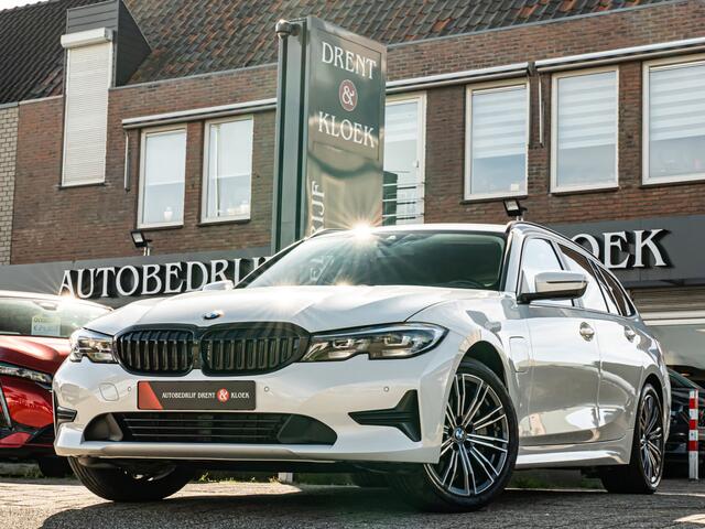 BMW 3-SERIE Touring 330e eDrive Edition CAMERA 18 INCH LEDER SHADOW DODEHOEK