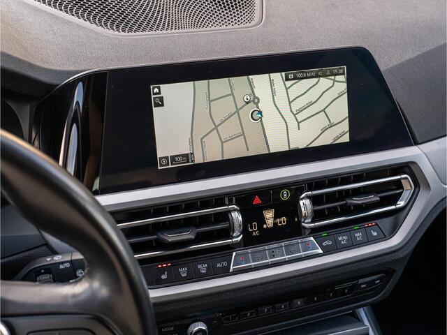 BMW 3-SERIE Touring 330e eDrive Edition CAMERA 18 INCH LEDER SHADOW DODEHOEK