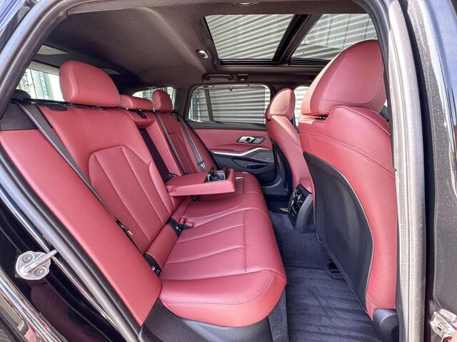 BMW 3-SERIE Touring 330e xDrive