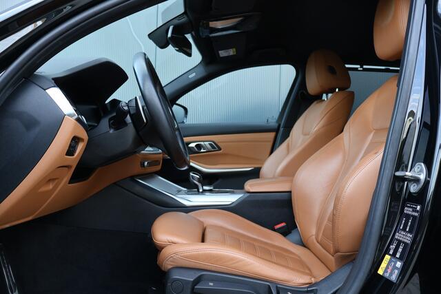 BMW 3-SERIE Touring 320e M-Sport Business Edition Plus | Trekhaak | Laser Light | Leer | Camera | Stoelverwarming V+A | Adaptieve Cruise