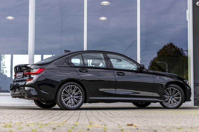 BMW 3-SERIE 330e Business M-Sport | Harman Kardon | NL Auto