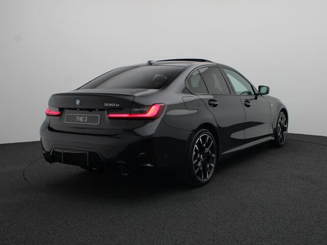 BMW 3-SERIE 330e M Sportpakket Pro | Comfort Pack | Innovation Pack | Harman Kardon
