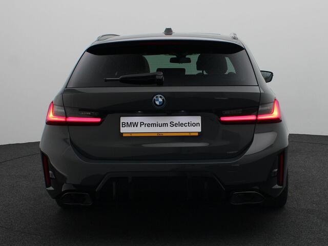 BMW 3-SERIE Touring 330e M Sportpakket Pro | Comfort Pack | Panoramadak | DAB | HiFi | 19''