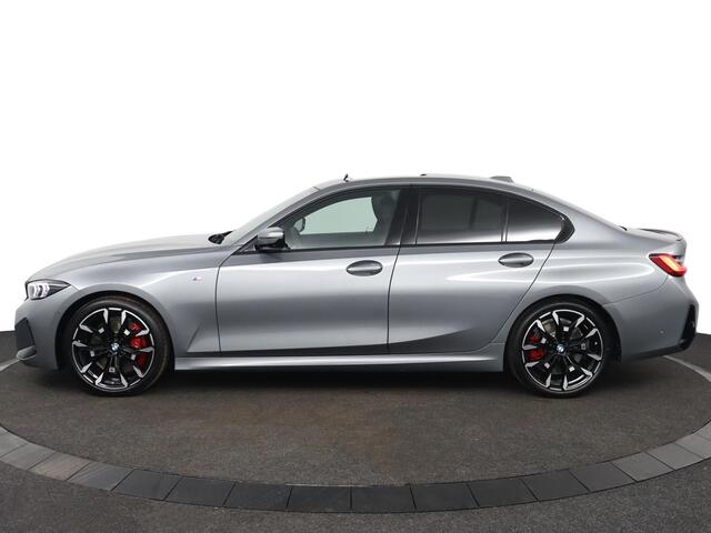 BMW 3-SERIE 318i M Sportpakket Pro | Trekhaak | Comfort Pack | Innovation Pack