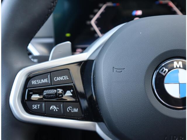 BMW 3-SERIE Touring 330i xDrive | Pano | HUD | 360 Camera | Trekhaak – foto 9
